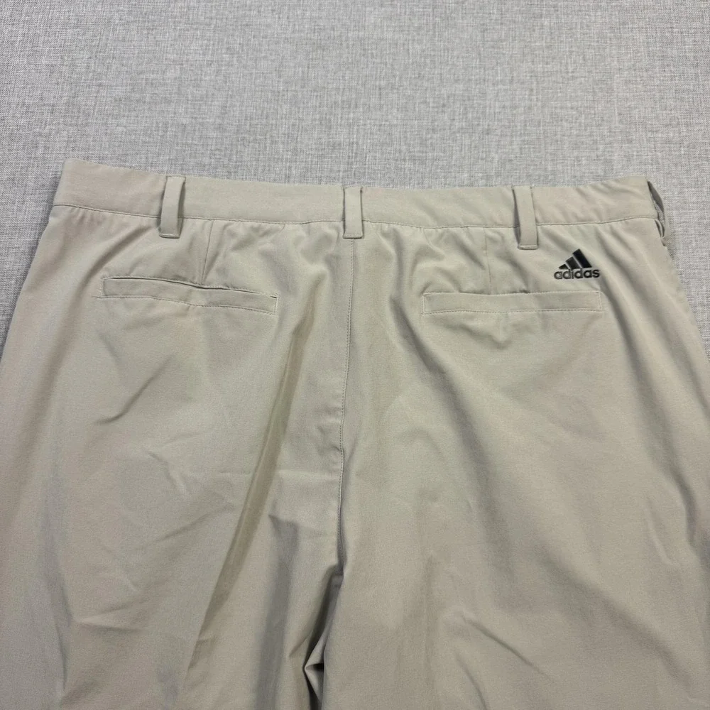 Adidas Golf Chino Pants Mens 38x30 Beige Stretch Flat Front Performance